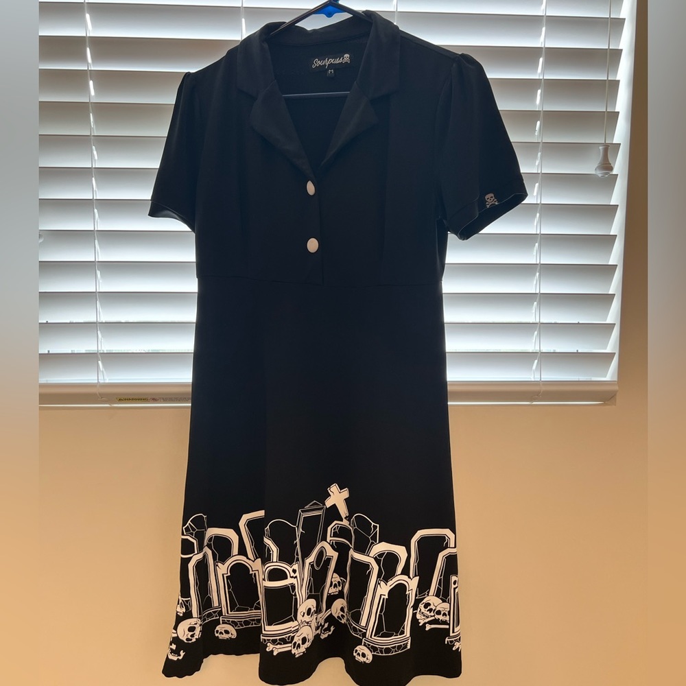 Sourpuss grave digger dress